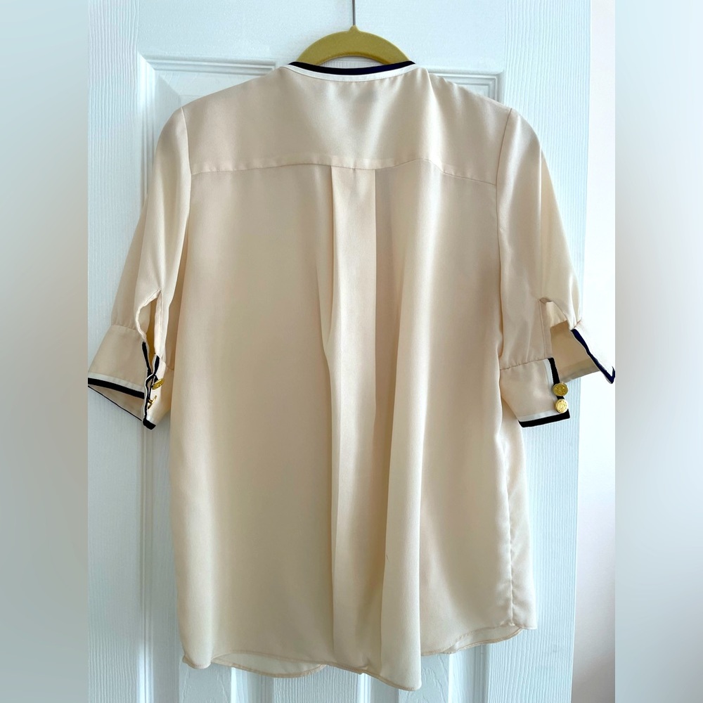 COURAGEb Blouse - Picture 2 of 4